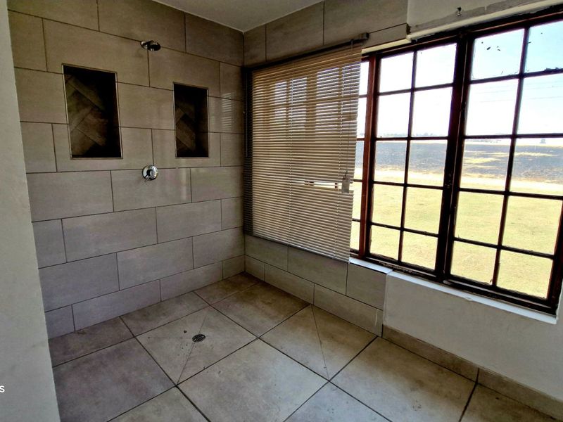 House For Sale in Naauwpoort - Photo 10