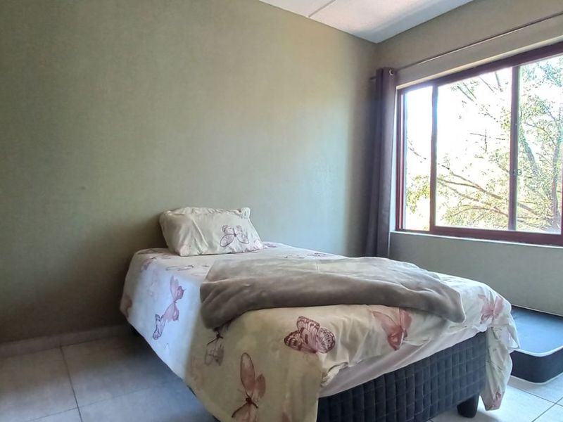 Apartment For Sale in Honeydew Grove - Photo 8