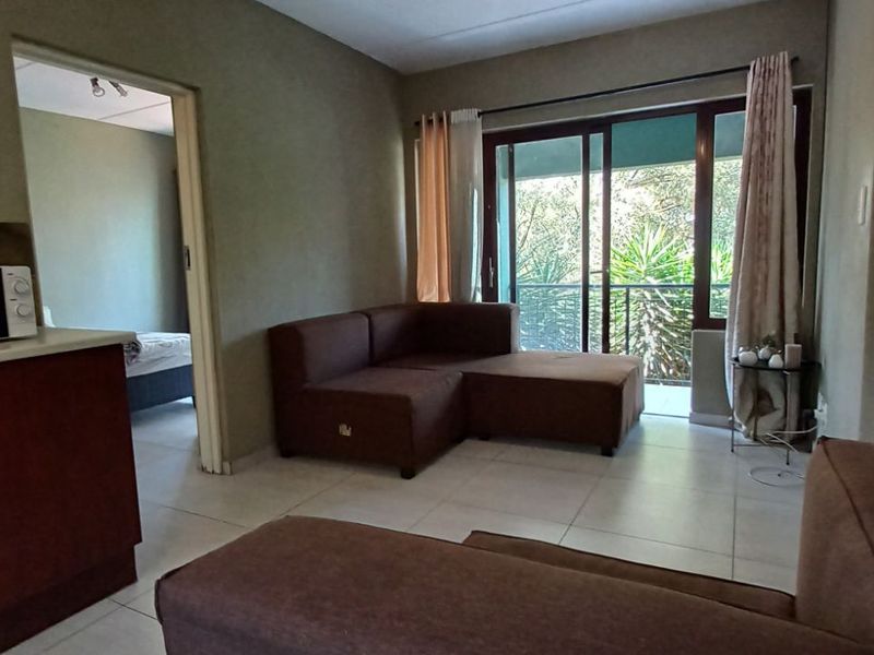 Apartment For Sale in Honeydew Grove - Photo 7