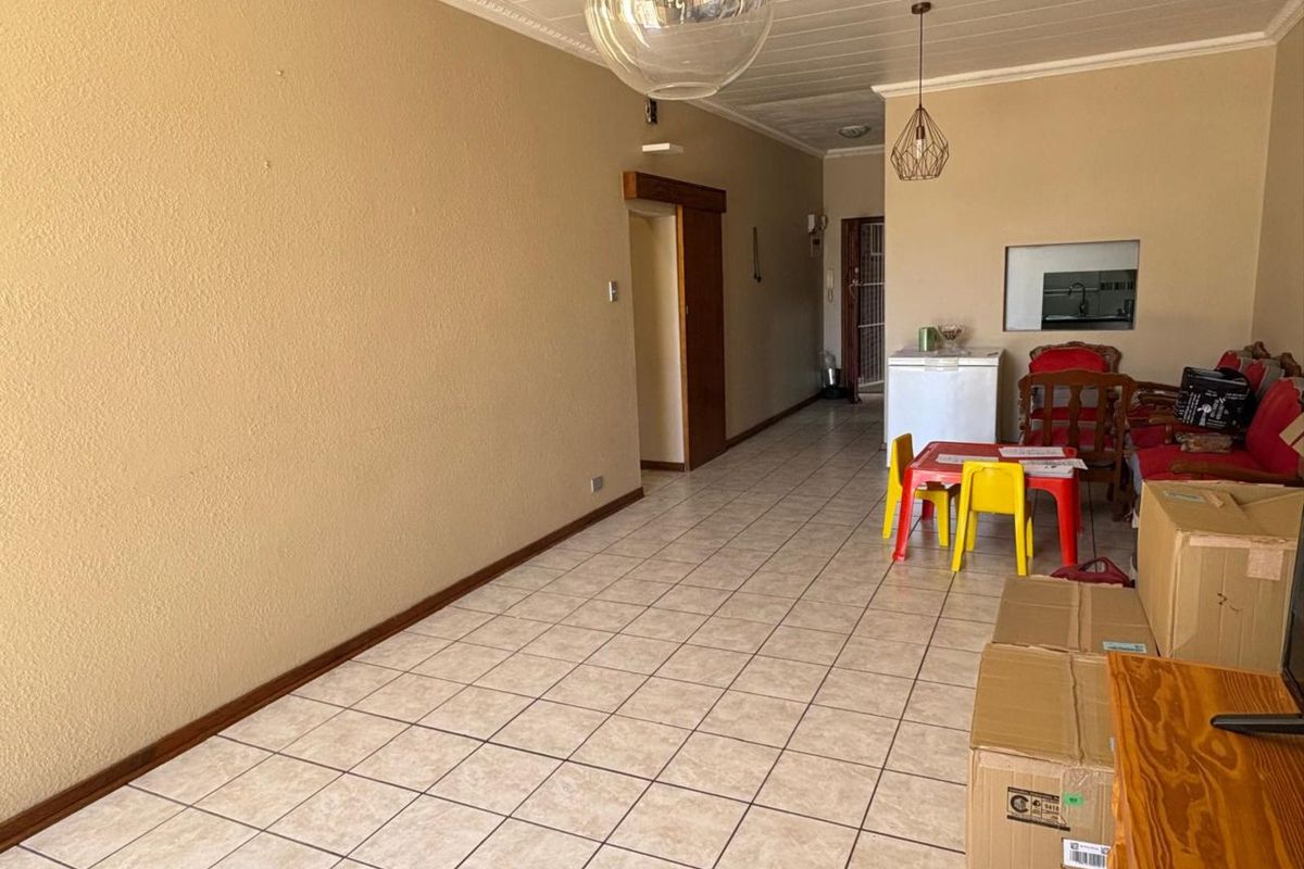 Apartment For Sale in Belgravia - Photo 5