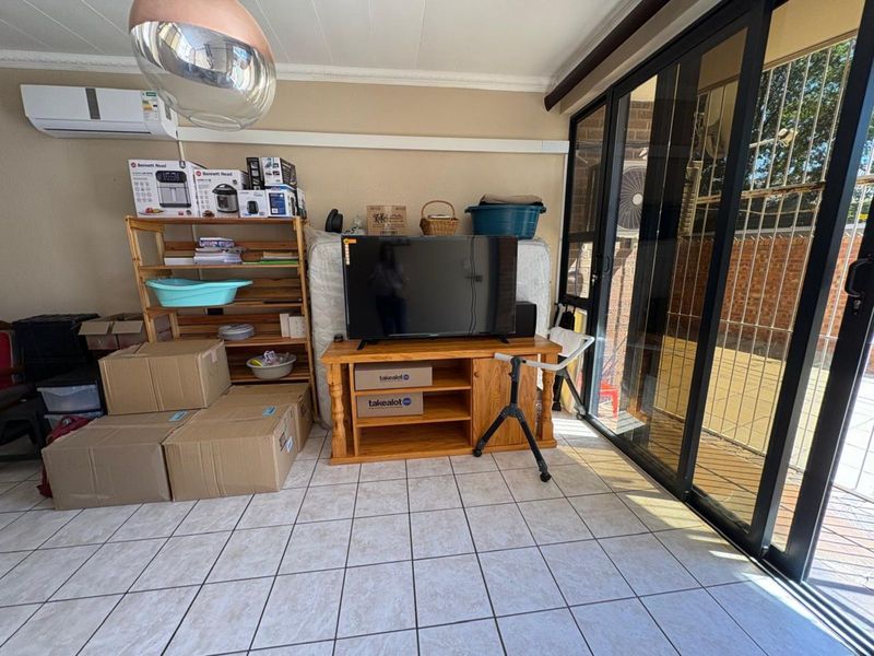 Apartment For Sale in Belgravia - Photo 2