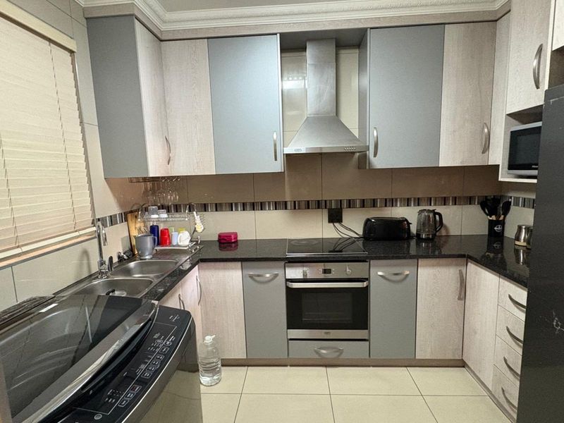 Apartment For Sale in Belgravia - Photo 3