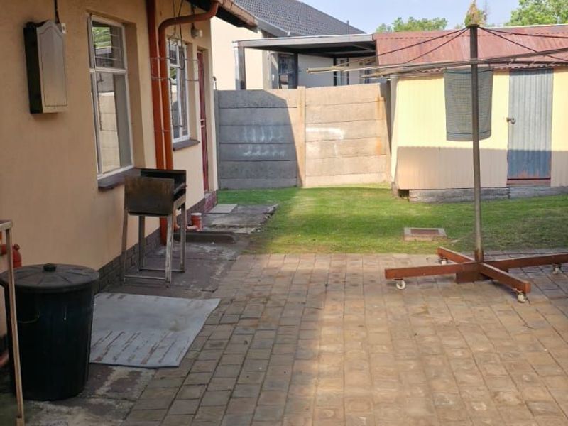 House For Sale in Secunda Central - Photo 5