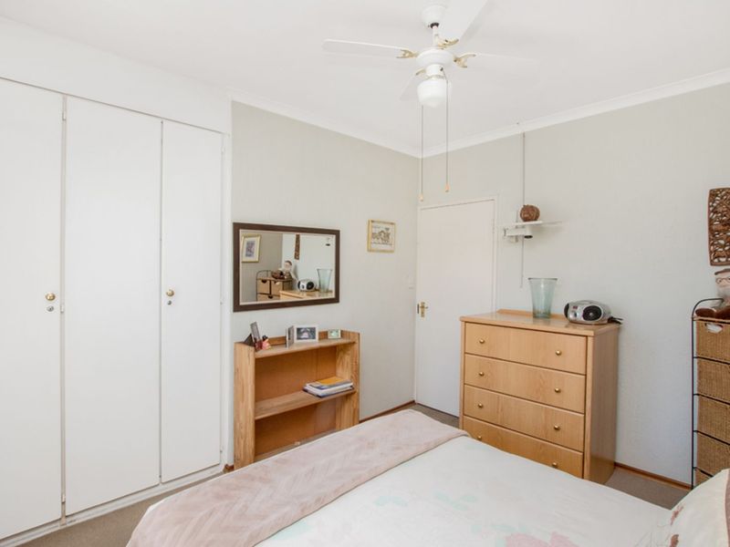 Townhouse For Sale in Sundowner - Photo 7