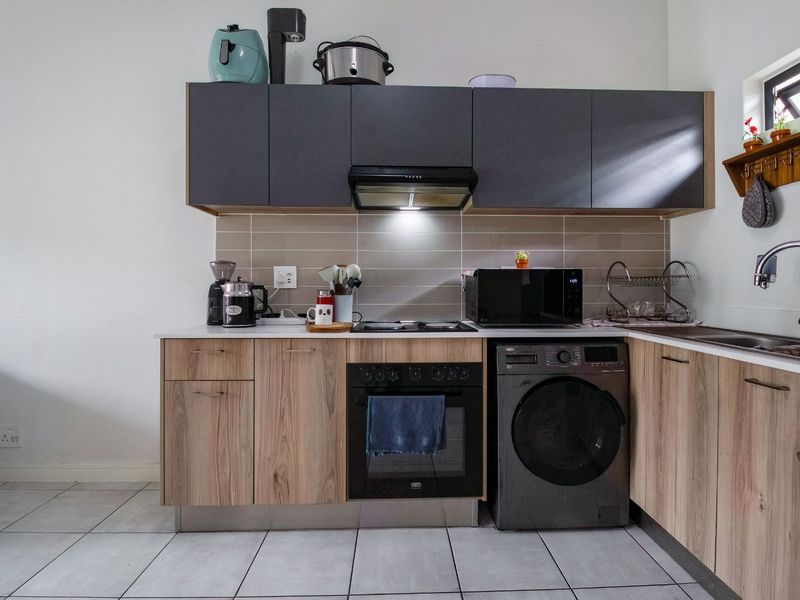 Apartment For Sale in Firlands - Photo 7