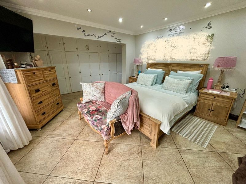 House For Sale in Premierpark - Photo 9