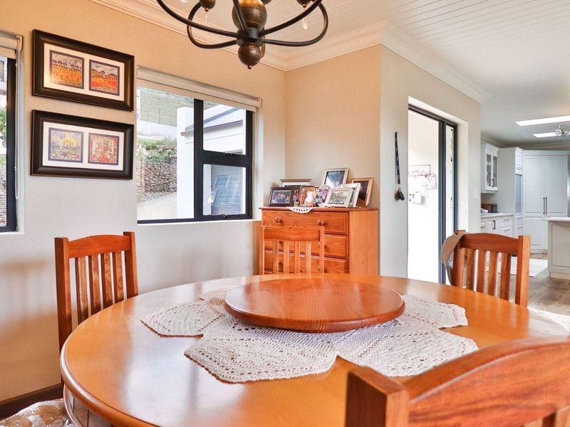House For Sale in Montagu Central - Photo 3