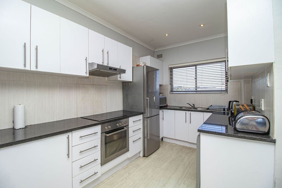 Apartment For Sale in Table View - Photo 5