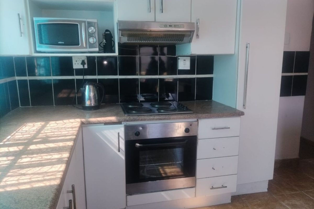 House For Sale in Gelvandale - Photo 5