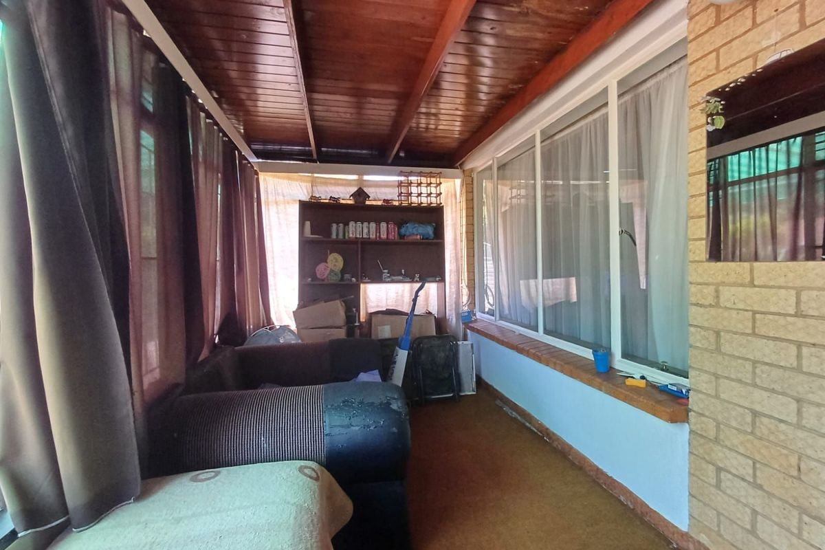 House For Sale in Stilfontein Ext 4 - Photo 3