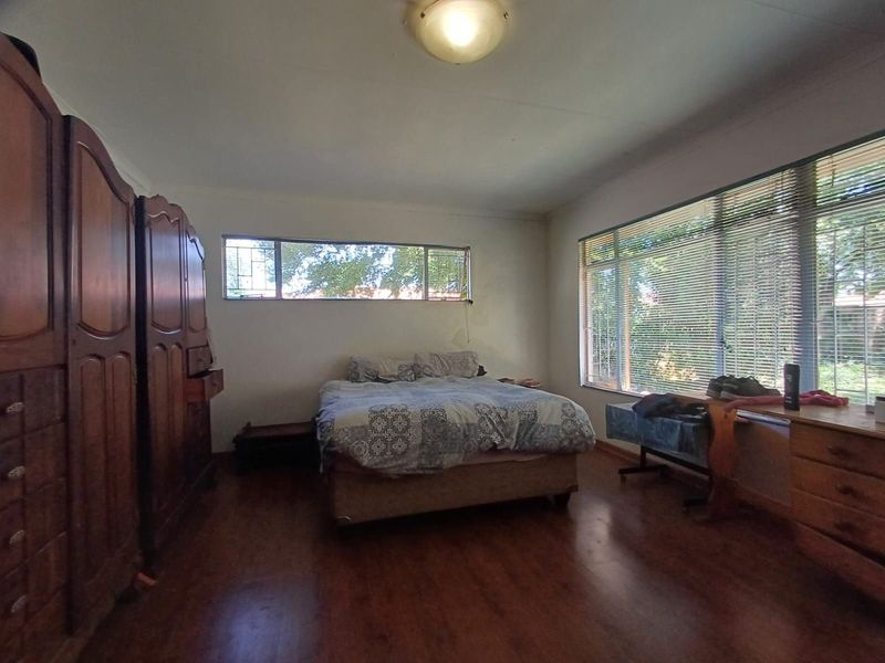 House For Sale in Grimbeeck Park - Photo 9