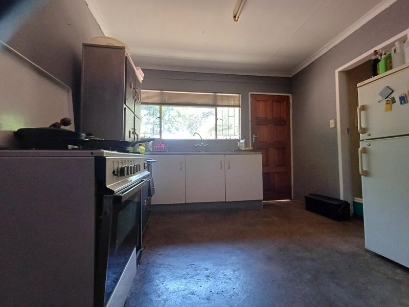 House For Sale in Grimbeeck Park - Photo 8