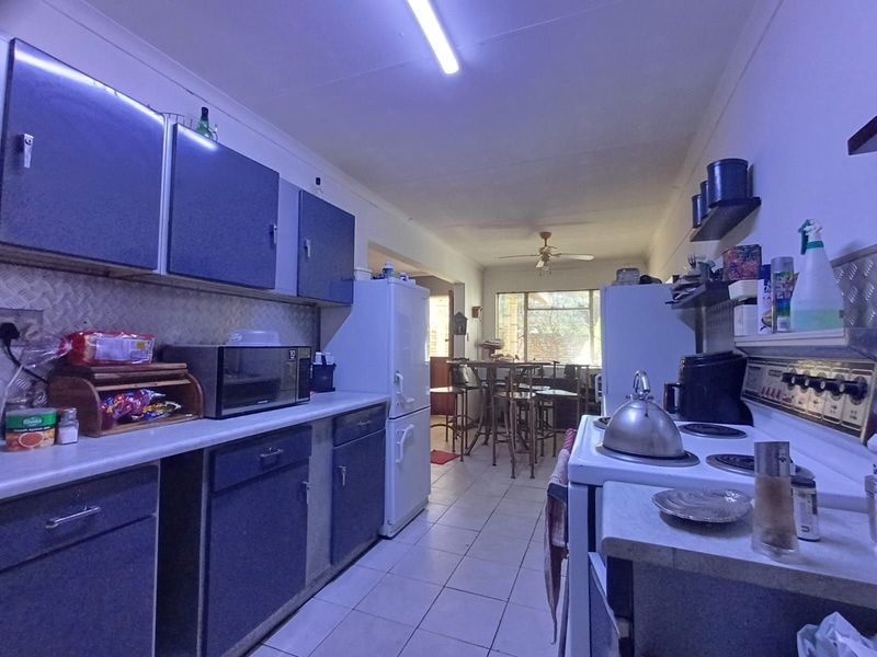 House For Sale in Grimbeeck Park - Photo 6