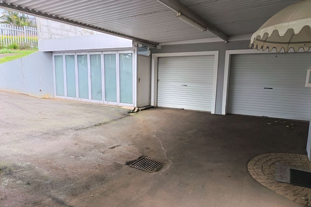 House For Sale in Padfield Park - Photo 4