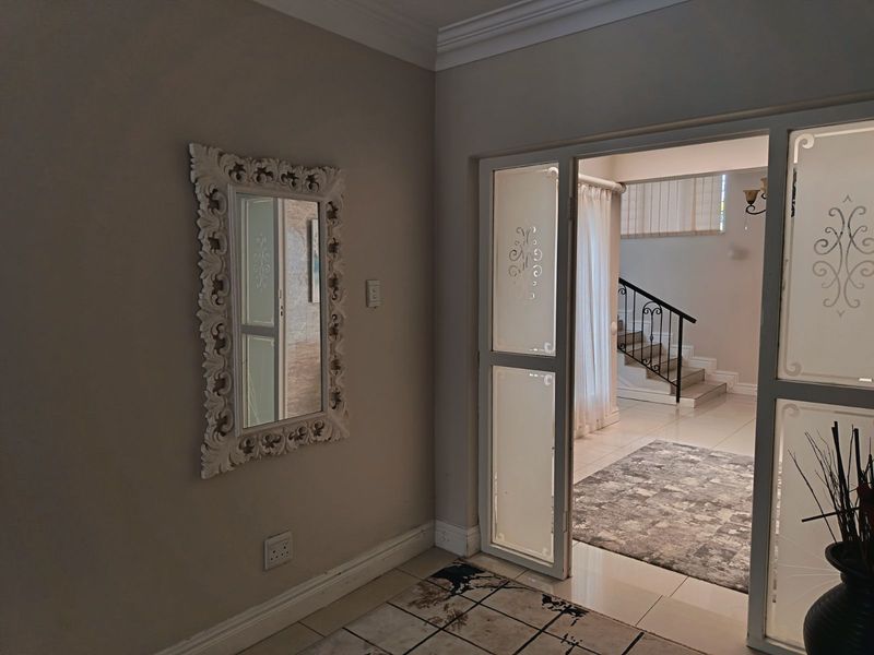 House For Sale in Padfield Park - Photo 9