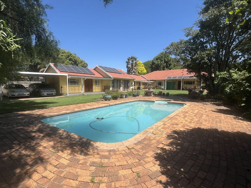 House For Sale in Rynfield - Photo 2