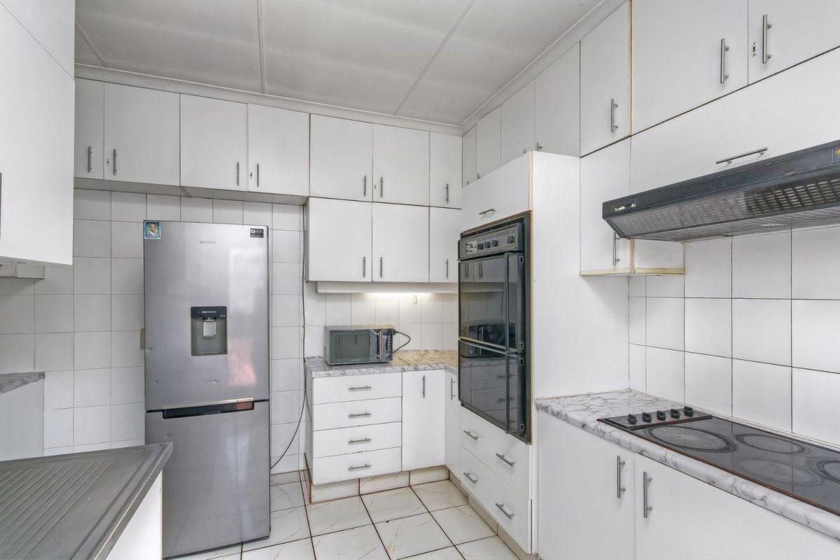 Townhouse For Sale in Bruma - Photo 3