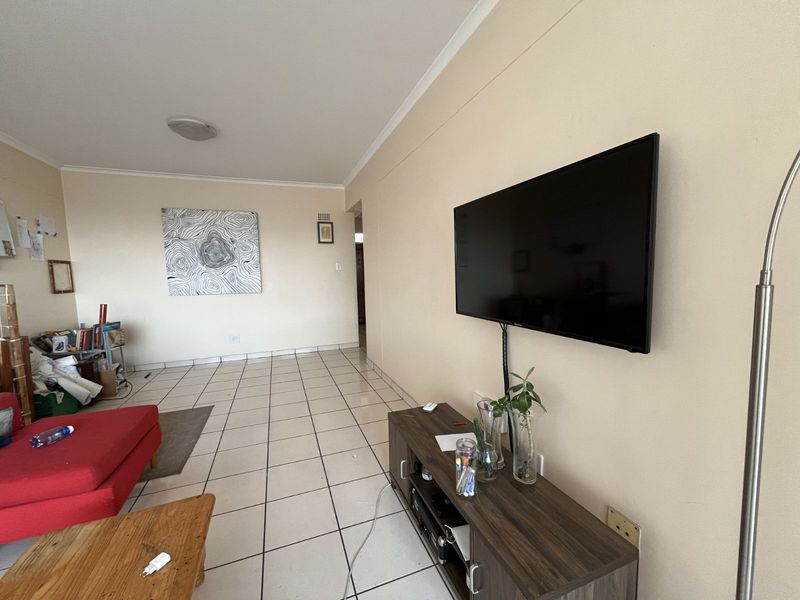 Apartment For Sale in Parktown - Photo 9