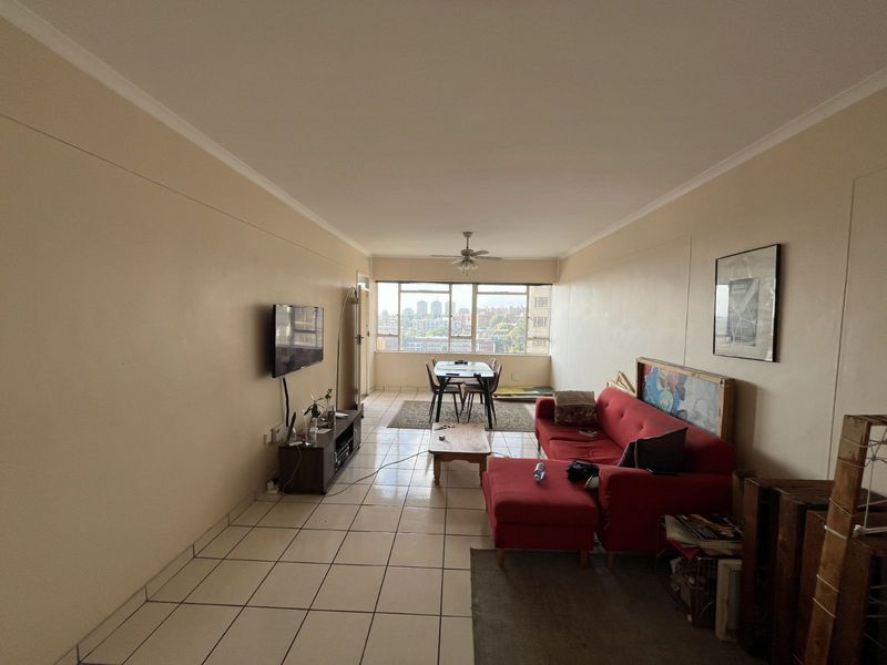 Apartment For Sale in Parktown - Photo 8