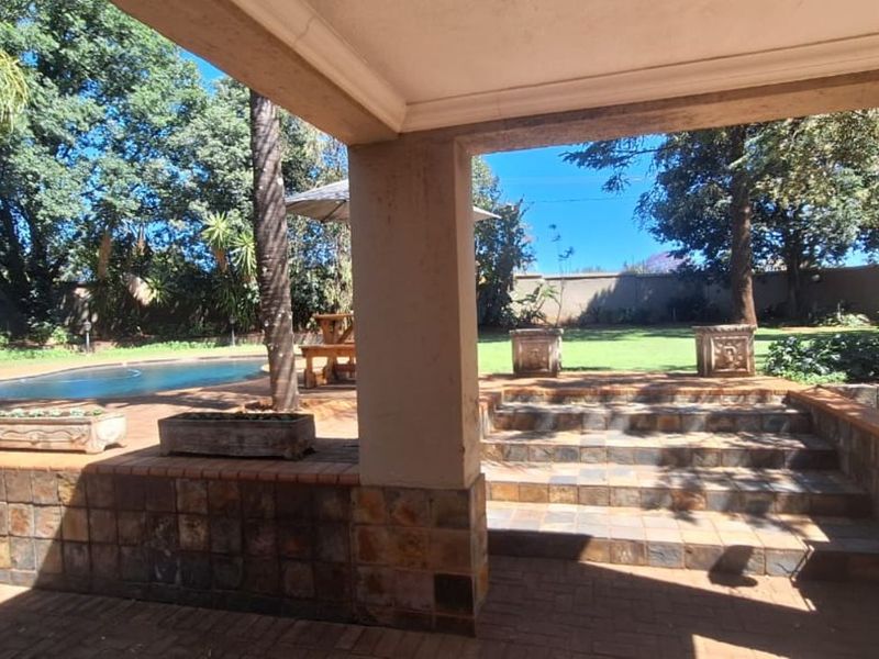 House For Sale in Tarlton - Photo 5