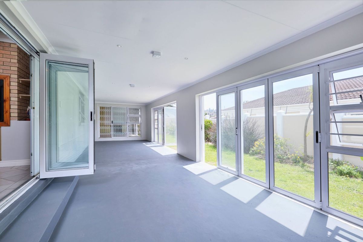 House For Sale in Lovemore Park - Photo 3
