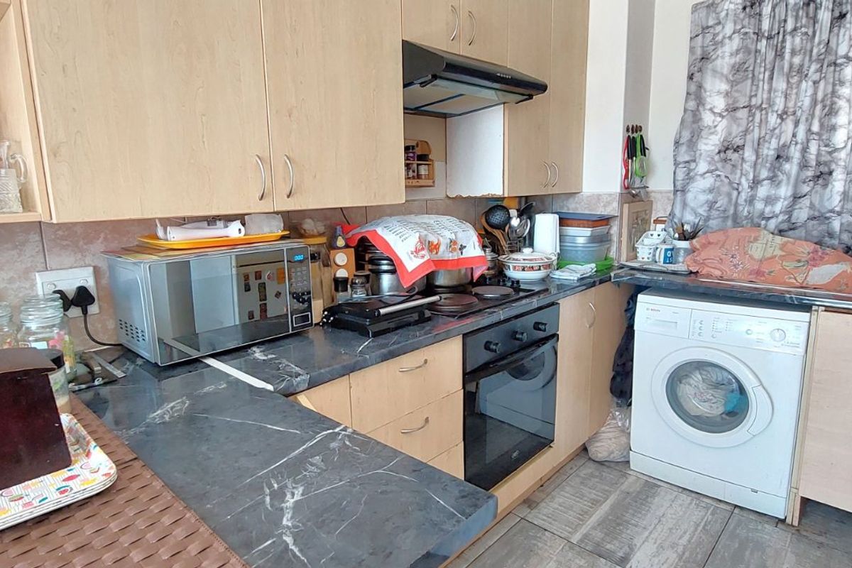 Apartment For Sale in Whispering Pines - Photo 5