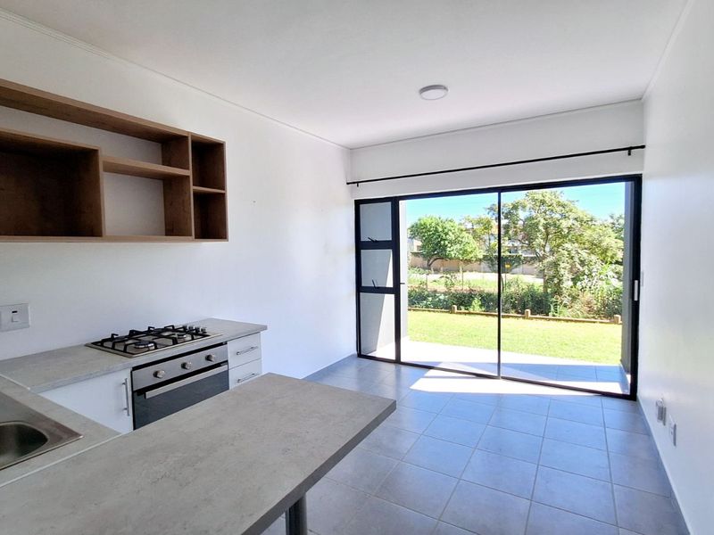 Apartment For Sale in Sheffield Beach - Photo 2