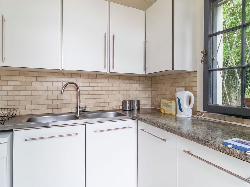 House For Sale in Strand North - Photo 10