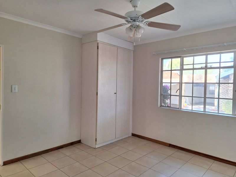 Townhouse For Sale in Bela Bela Central - Photo 4