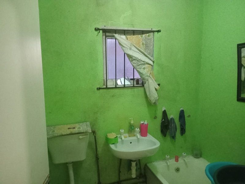 House For Sale in The Hague - Photo 9