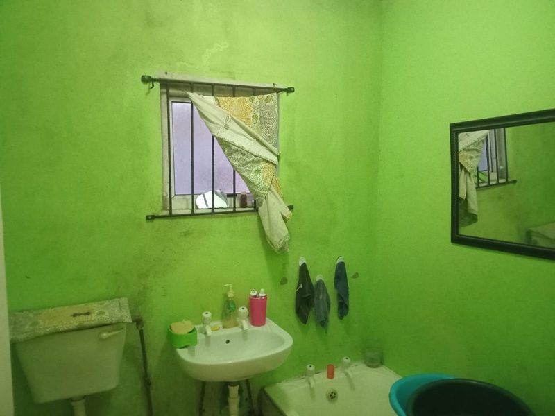 House For Sale in The Hague - Photo 10