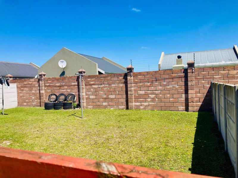 Townhouse For Sale in Parsonsvlei - Photo 10
