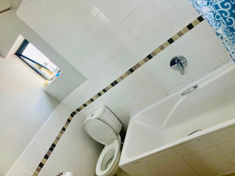 Townhouse For Sale in Parsonsvlei - Photo 8