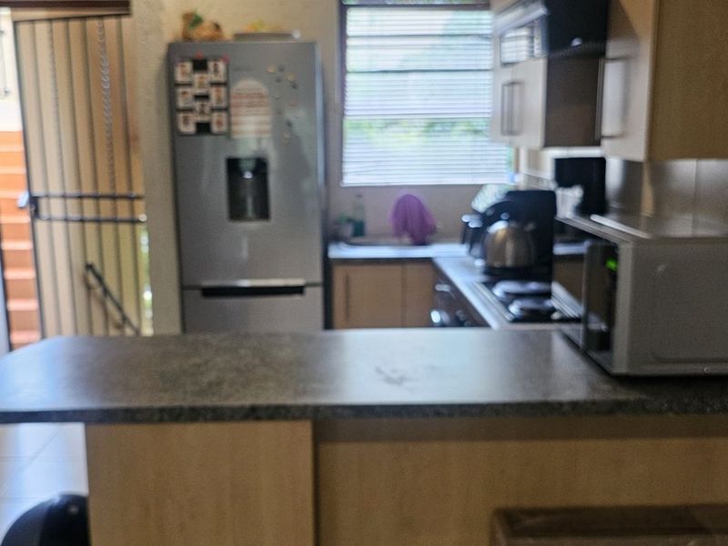 Apartment For Sale in Lonehill - Photo 5