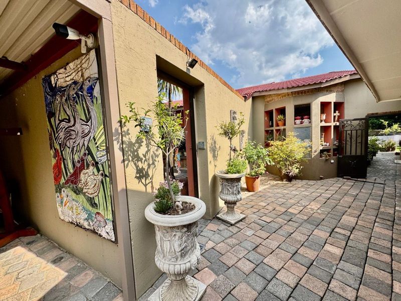 House For Sale in Secunda Central - Photo 4