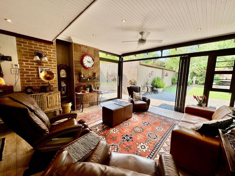 House For Sale in Secunda Central - Photo 8