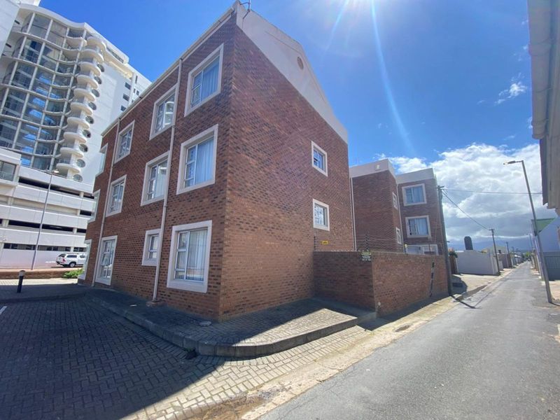 Apartment For Sale in Strand North - Photo 8