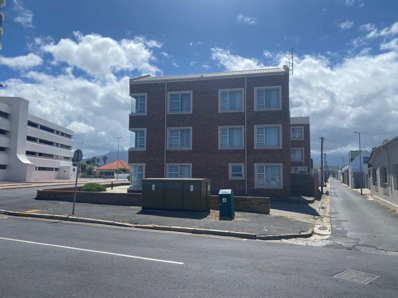 Apartment For Sale in Strand North - Photo 7