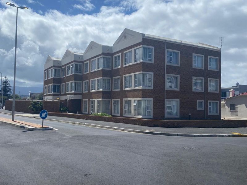 Apartment For Sale in Strand North - Photo 5