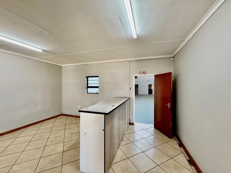 Industrial For Sale in Secunda Central - Photo 3