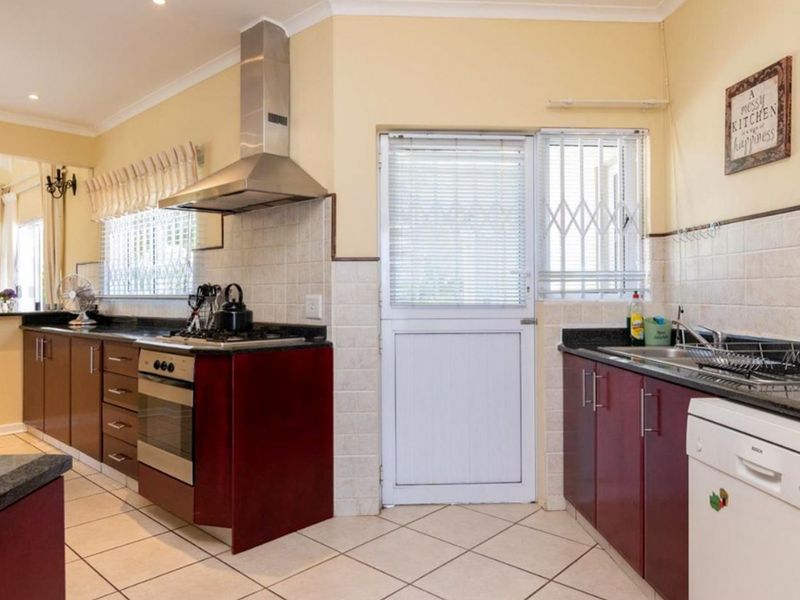 House For Sale in Ballito Central - Photo 7