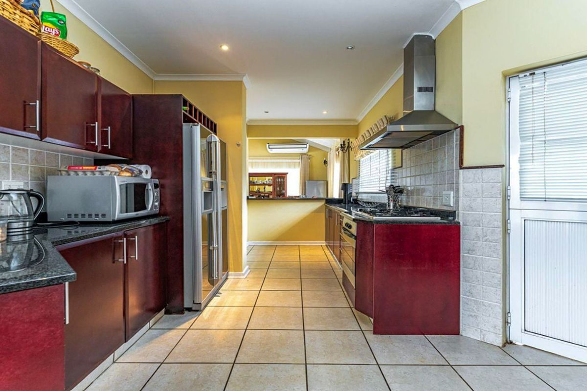 House For Sale in Ballito Central - Photo 4