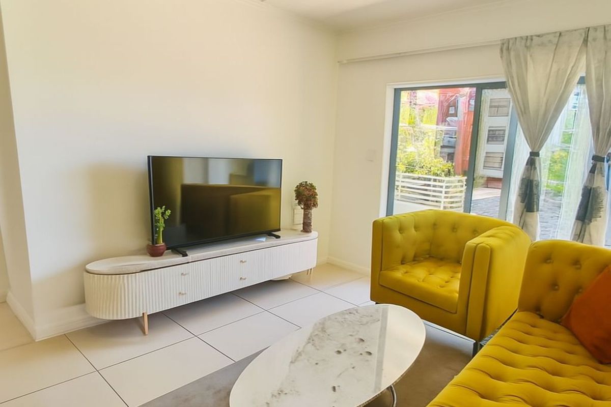 Apartment For Sale in Fourways - Photo 5