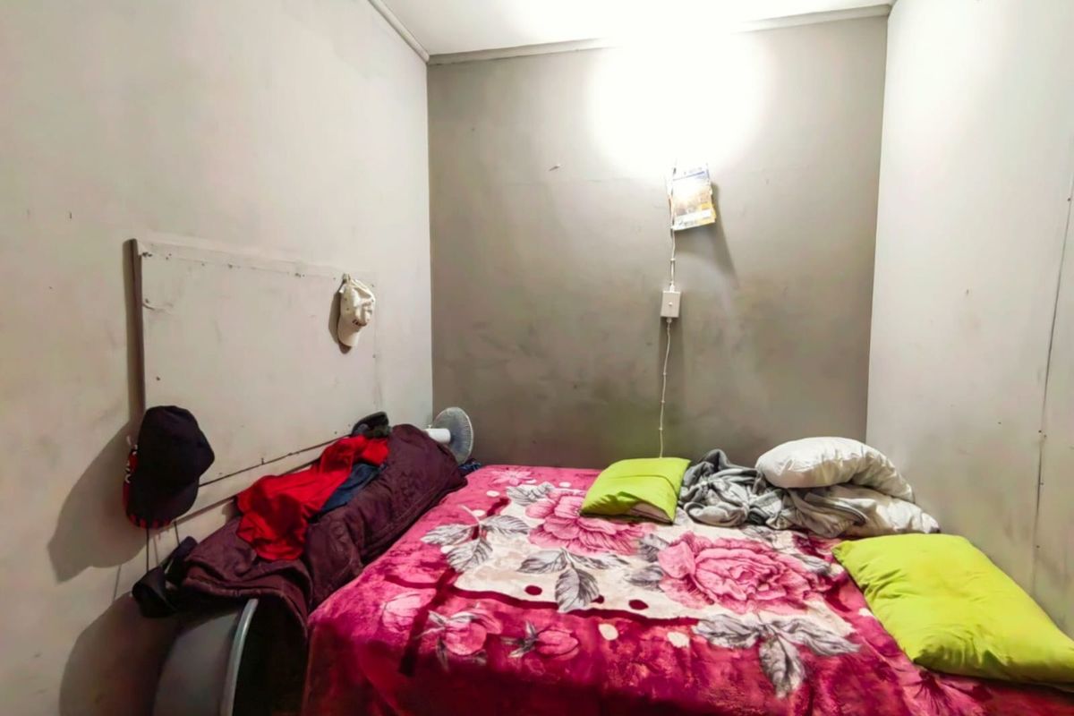 Apartment For Sale in Sunnyside - Photo 4