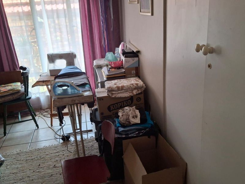 Townhouse For Sale in Pretoria North - Photo 6