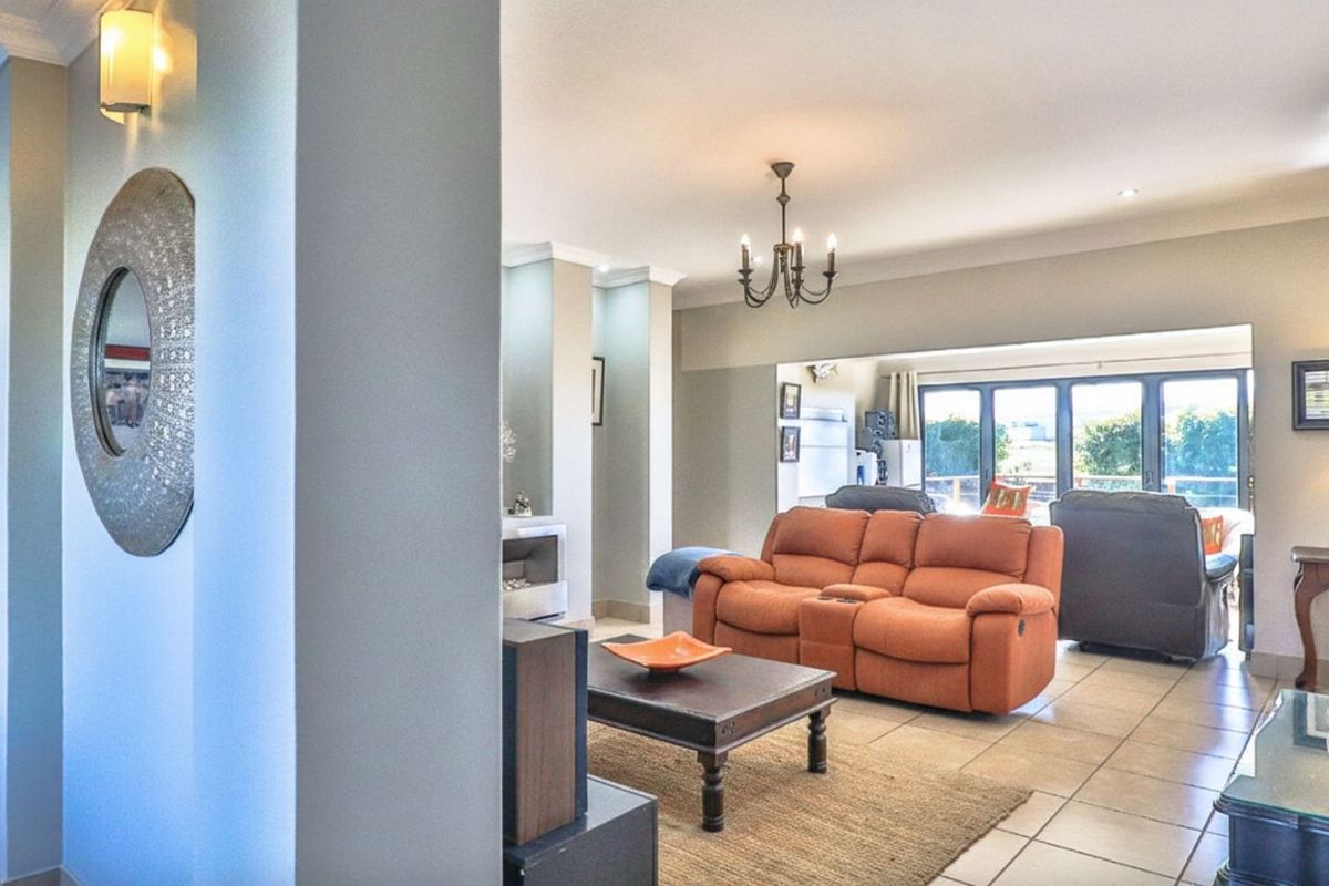 House For Sale in Blue Mountain Village - Photo 4