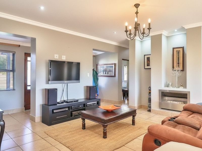 House For Sale in Blue Mountain Village - Photo 5