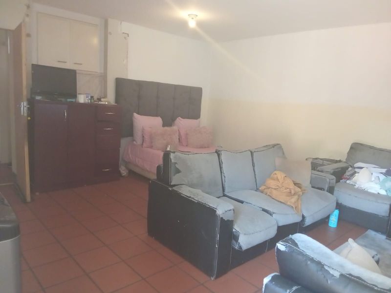 Apartment For Sale in Arcadia - Photo 5