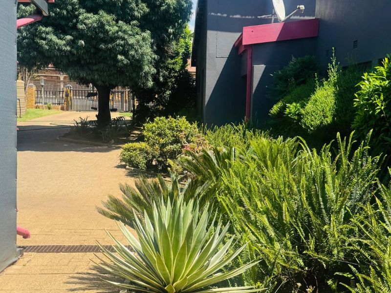 House For Sale in Reyno Ridge - Photo 8