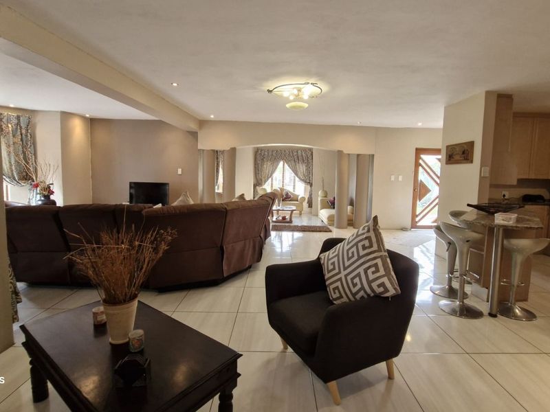 House For Sale in Bankenveld - Photo 4